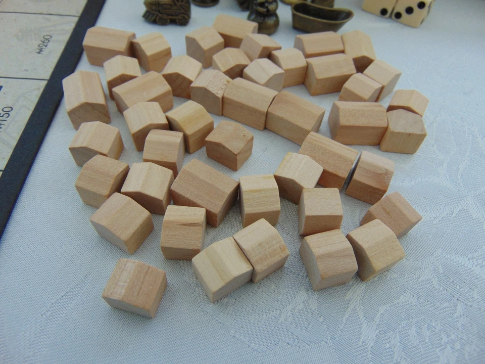 Vintage 2014 MONOPOLY Board Game 80th Anniversary Edition Parker Bros- Complete - Image 3 of 4