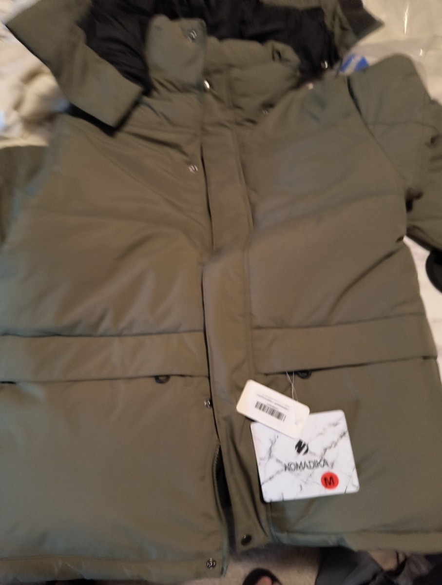 NOMADIKA Ski Snowboard Jacket Waterproof Insulated Coat Oversize Unisex, Medium