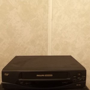 Philips Magnavox VCR Plus+ 4-Head VHS VCR Video Recorder Player Remote Tested!