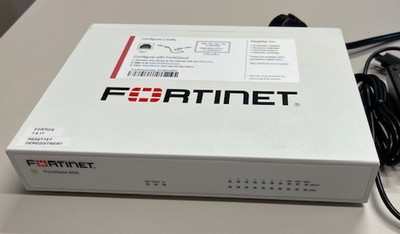 Fortinet FortiGate-60E FGT-60E Firewall mit Netzteil