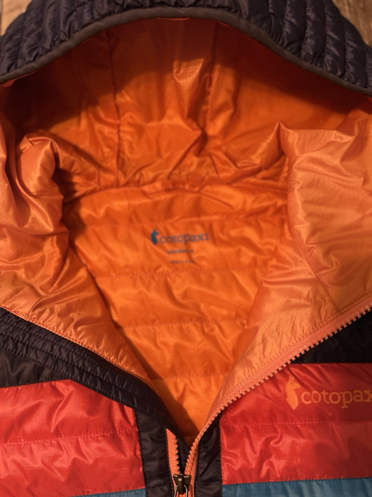 Cotopaxi Women’s Medium Puffer Jacket - image 3