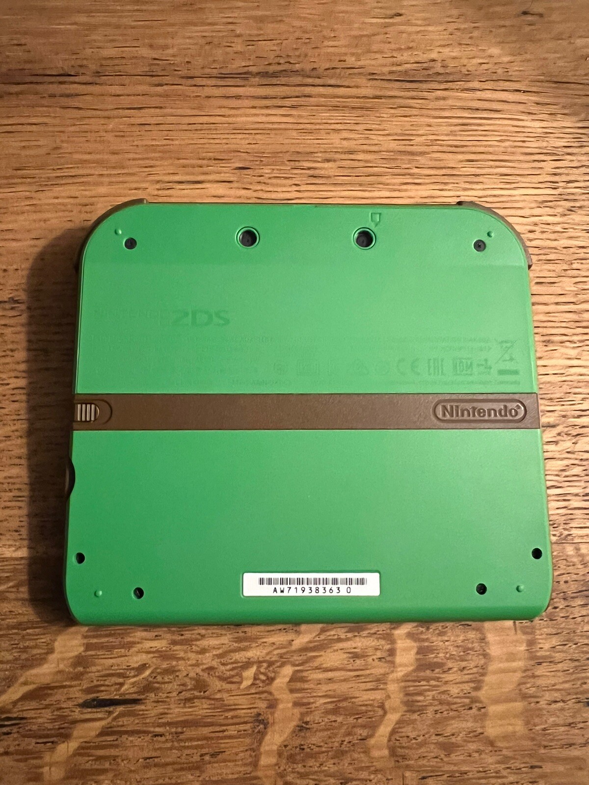 Legend Of Zelda Rare US NTSC Nintendo 2DS Ltd Edition Ocarina Of Time