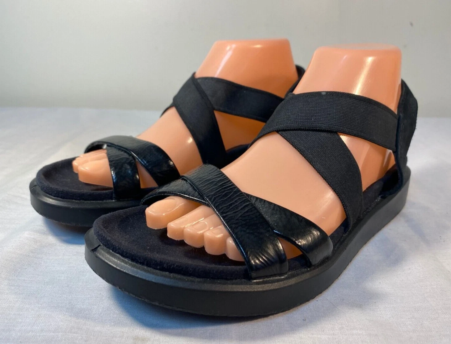 Ecco Sandali con cinturino donna neri in vernice slip on EU 39 (US 8 8 5)