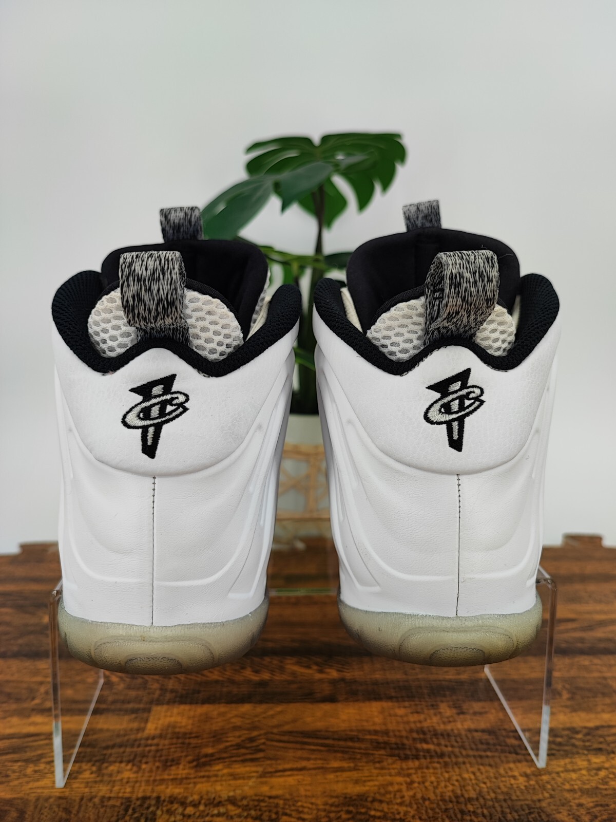 SAOLA Scarpe da ginnastica Nike per bambini FoamPosite One bianche da ghiaccio taglia 5 anni US