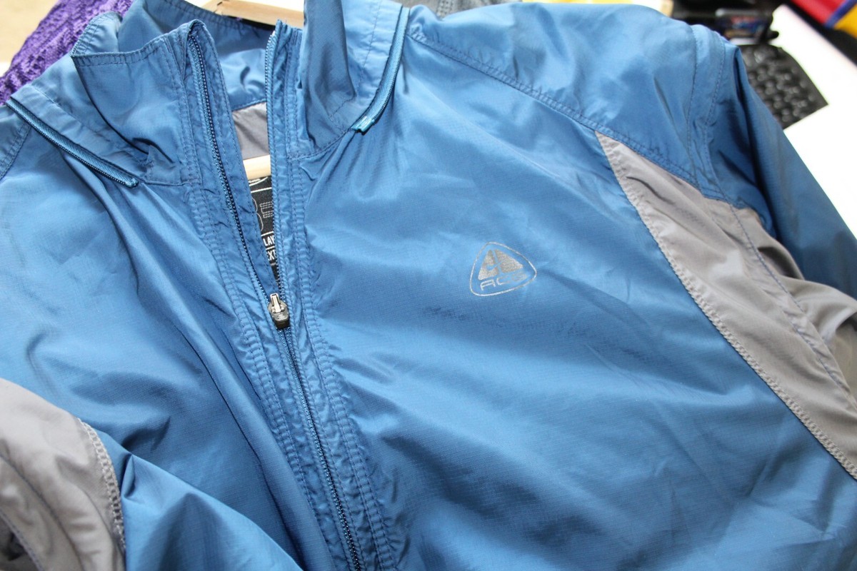 Rare Vintage NIKE ACG Outer Layer 3 Oregon Series Spell Out Rare Vintage NIKE ACG Outer Layer 3 Oregon Series Spell Out