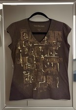 Calvin Klein Jeans Women  s Short Sleeve V-Neck T-Shirt   Size Medium Brown