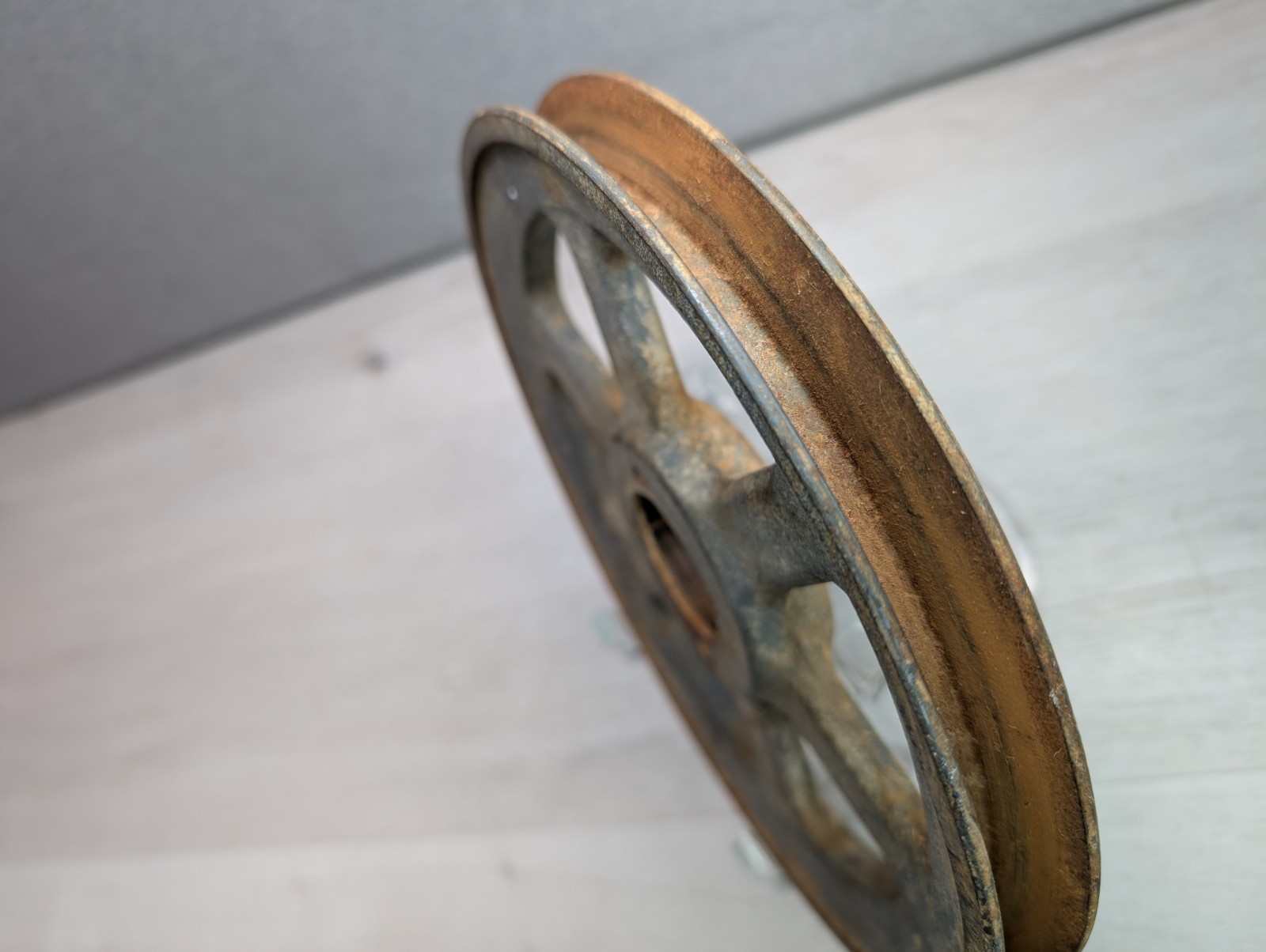 Antique Cast Iron Farm Wheel Pulley Barn Steampunk Primitive Industrial Garden