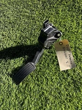 Accelerator Gas Pedal For 14-17 Subaru Forester  2.5 36010FJ050