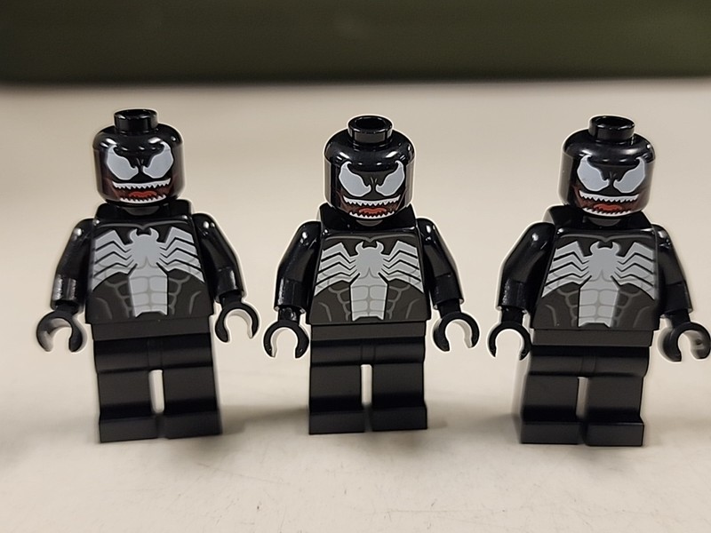 Lot 3 LEGO Venom Minifigure 76175 76115 76150 40454 Marvel Villain Minifig sh546