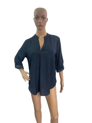 Lush Women s Size Large 3/4 Sleeve V Neck Blue Leopard Cheetah Print Blouse