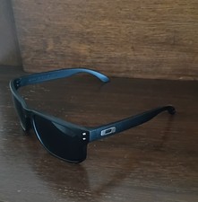   HOLBROOK      Matte Black Holbrook Oakley Sunglasses With Chrome "O"    