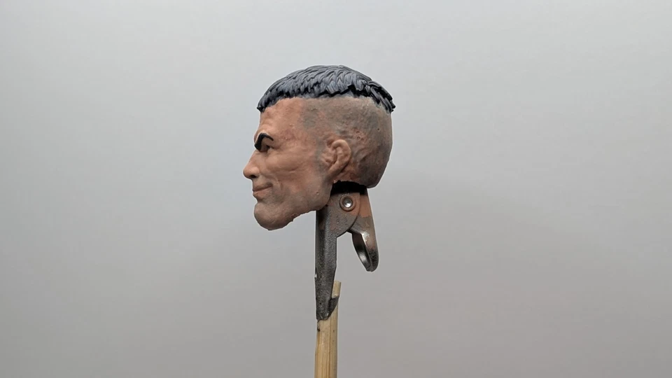 Frank Castle escala 1:12, cabeza esculpida El Castigador Foto 2 de 4