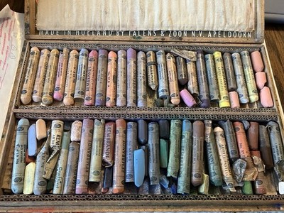 Vintage Box Set of Rembrandt 60 Soft Pastels by Talens & Zoon Made