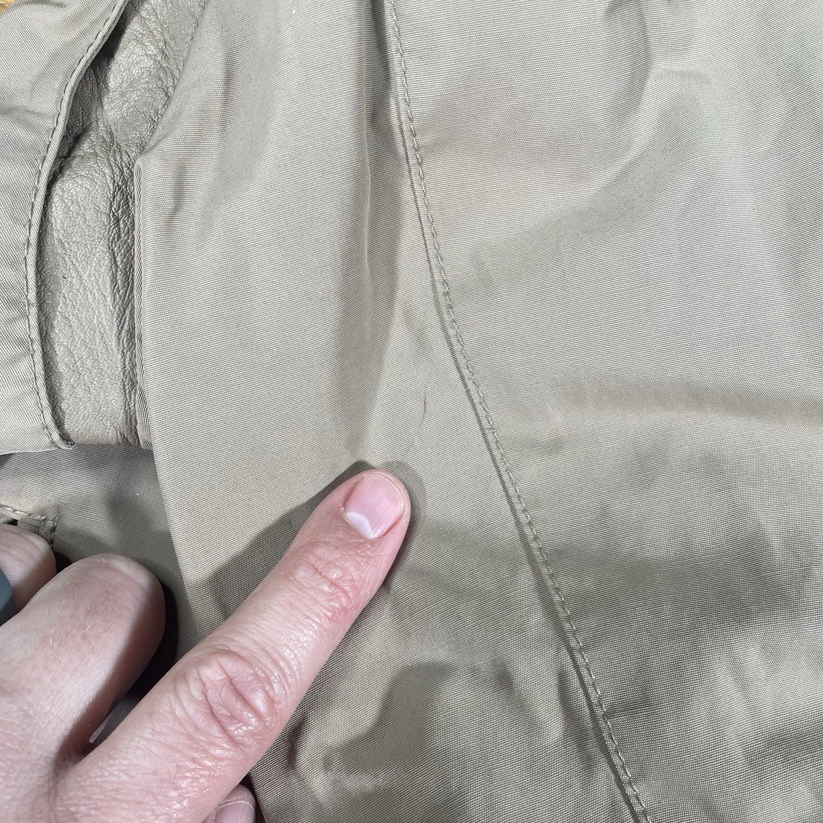 The Kooples Men's Bomber Jacket Size Large Tan Midweight W/ Leather Trim Aviator image 16