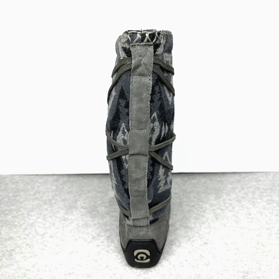 Manitobah Mukluks Boots Womens 8 Gray Suede Aztec Blanket Beaded Faux Fur Lined - Image 3 of 4