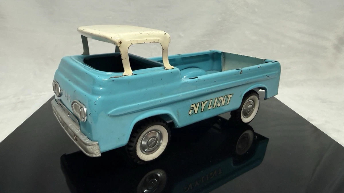 vintage NYLINT TRANSPORTER CAR CARRIER HAULER PRESSED STEEL
