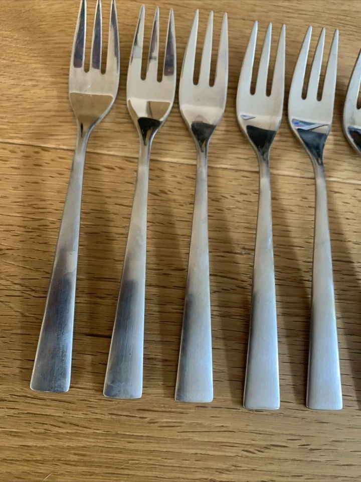 Auerhahn Conturo Edelstahl Besteck Teilmattiert 6 Kuchengabeln 2 Kaffeelöffel  - Bild 3 von 4