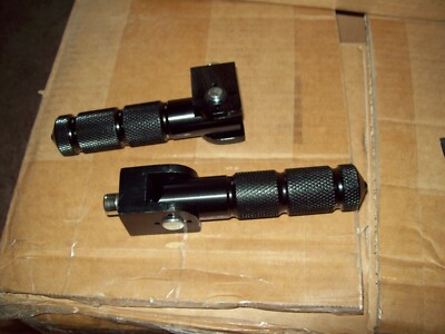 Universal CNC Aluminum Motorcycle Folding Foot Pegs
