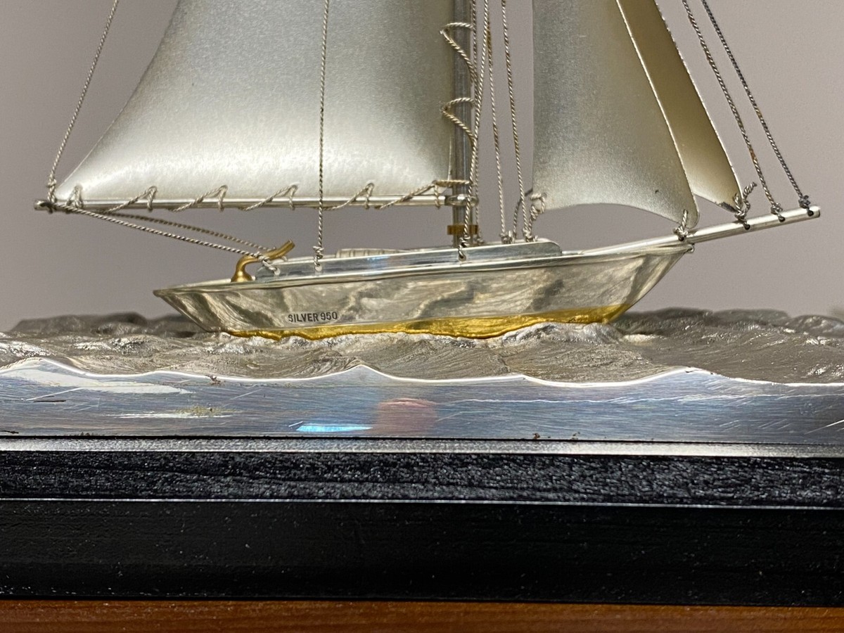 銀製 ヨット 置き物 シルバー950 Solid Sterling Silver 950 Yacht Sail Boat in glass case
