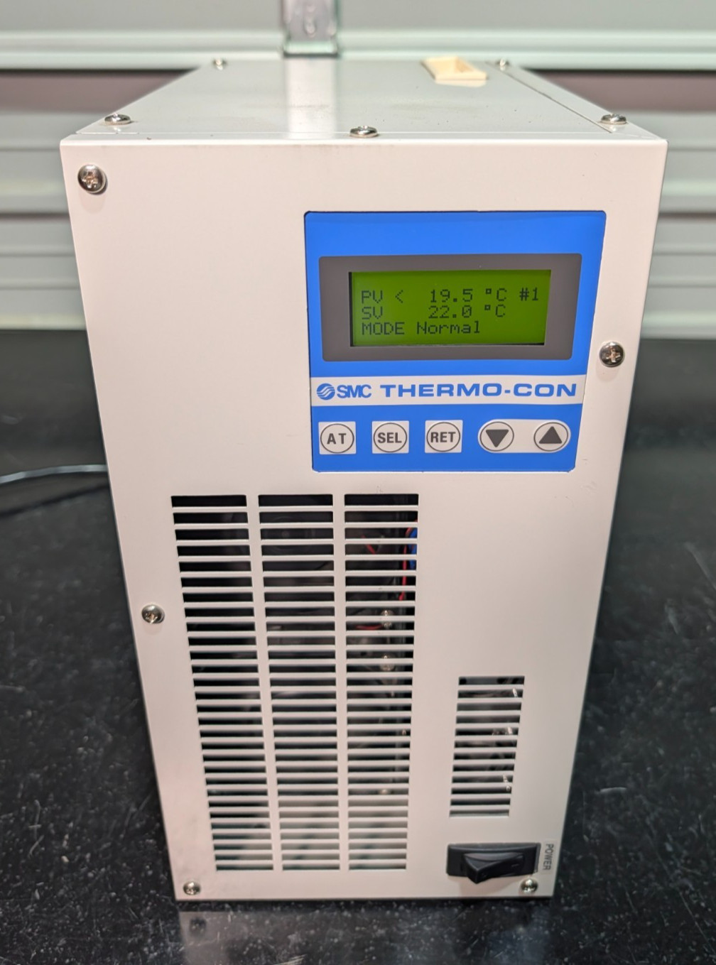 SMC HECR002-A5N Rack Mount Peltier Chiller / 30 DAY GUARANTEE