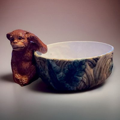 VTG Jay Import 3D Chimp Monkey On Green Majolica Jungle Theme Ceramic 5.5 Bowl