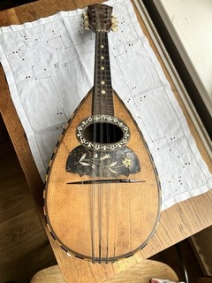 Antique Bowl Back Mandolin DAMAGED FOR REPAIR
