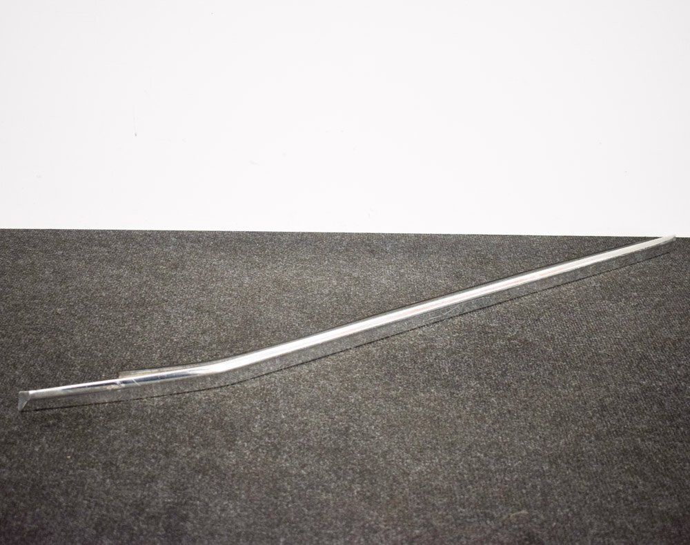 MERCEDES-BENZ SL R107 Other Trim Parts A1077270131 3.80 Petrol