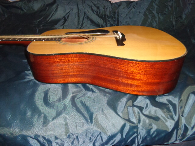 ALVAREZ RD8 Classical Acoustic Guitar w/ hard case and paper | eBay
