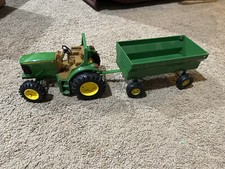 John Deere ERTL Diecast  Plastic Toy Tractor with Dump Trailer License Product