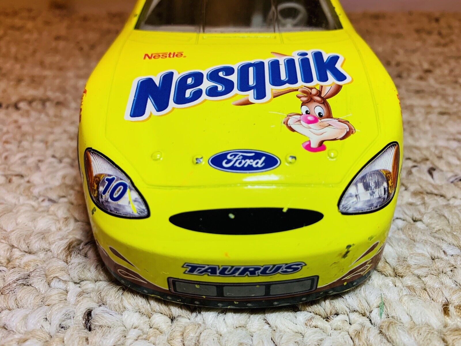 1999 Hot Wheels Ford Nesquik #10 Race Car, Made in Thailand