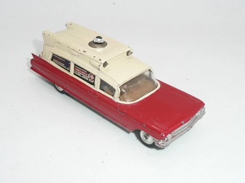 Corgi  437 Superior Ambulance on Cadillac Chassis