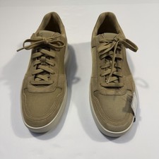 NWOT VINCE. Mens Size 9.5M US 43 EU Casual Ta...