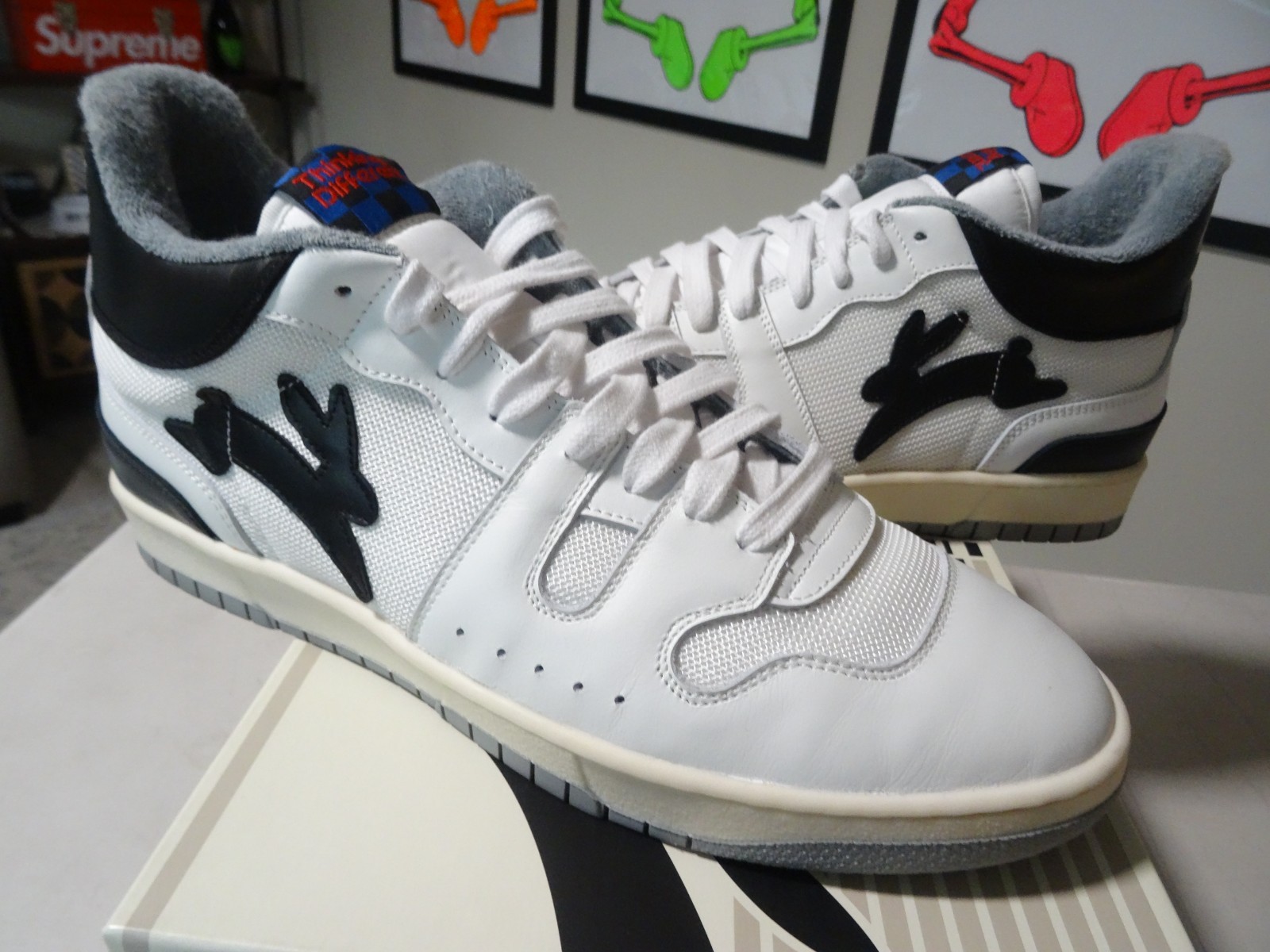 Thinking Different - Hack Attack - White Rabbit /… - image 1