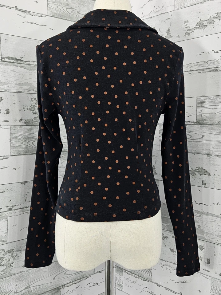 Top Anthropologie Maeve estampado a lunares fruncido con botones para mujer pequeño Foto 4 de 4