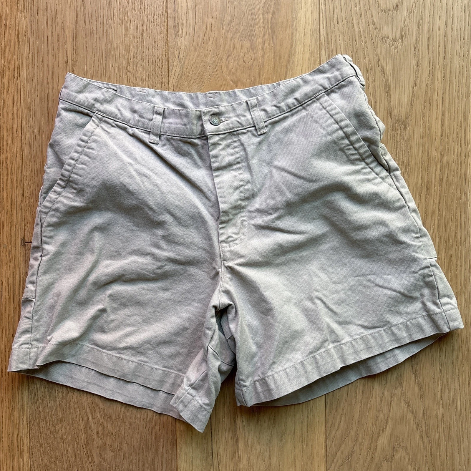 Patagonia Stand Up Shorts Mens 36 Khaki Beige Canvas VTG Y2K Hiking 51884
Opens in a new window or t