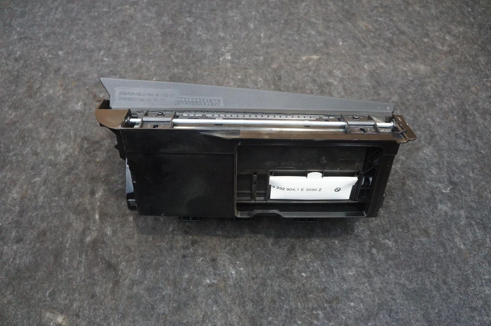 Guantera de tablero compartimento de almacenamiento OEM 51457077827 Bmw 335i 328i M3 E90 2008-2013 Foto 4 de 4