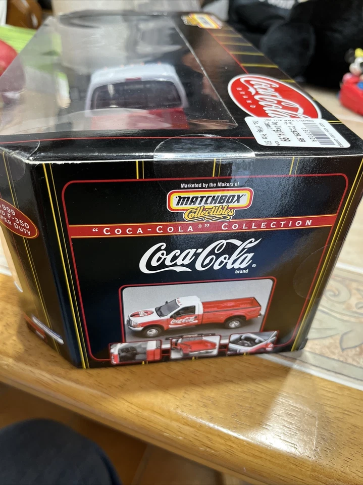 MATCHBOX 1/24 RED/WHITE COCA-COLA 1999 FORD F-350 DUALLY TRUCK *READ DESCRIPT* - Image 2 of 4