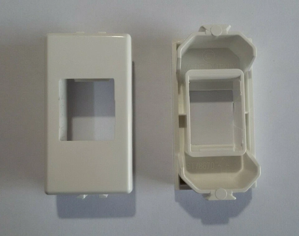 presa di rete dati schermata rj45 cat6A compatibile bticino matix bianco - Immagine 2 di 4