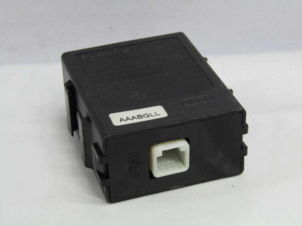 2005 - 2009 斯巴鲁 Outback 无钥匙进入模块 原始设备制造商 88035AG03A — 第 3/4 张图片