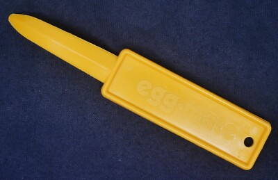 Tupperware Egg Mate