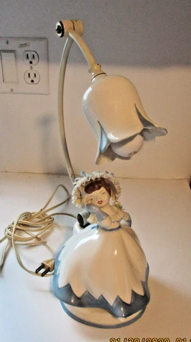 Vintage Lamp Southern Blue Girl w Tulip Shade Aladdin Giftware Underwriters Lab