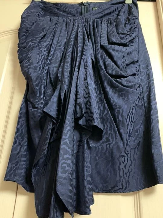 Б/У BALENCIAGA ШЕЛКОВАЯ ЮБКА ХОРОШО - Изображение 2 из 4