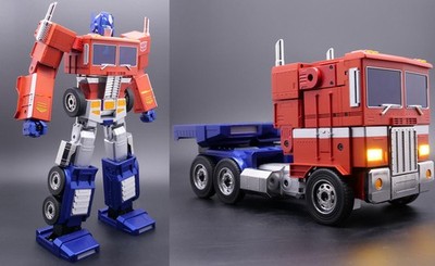 Robosen Transformers Optimus Prime Flagship Auto-Converting Robot