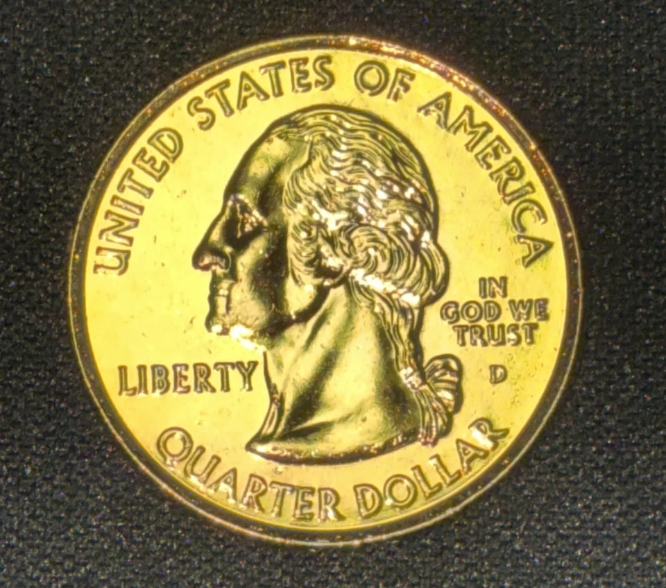 2004d Uncirculated Wisconsin Gold Plated State Quarter  - Image 2 of 4