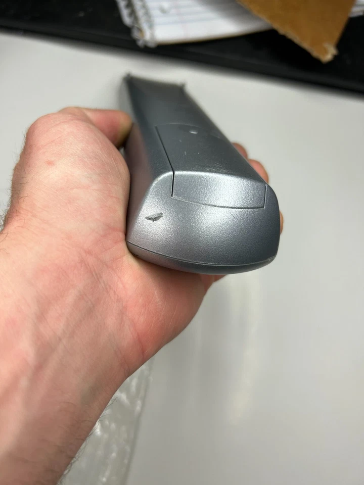 Zenith 6710V00102K TV Remote, OEM NOS for M52W56LCD E44W48LCD E44W46 E44W46LCD - Image 3 of 4