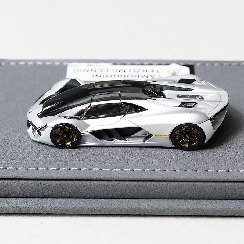 PANTHEOM 1:64 Silver Lamborghini Terzo Millennio Concept Car Resin