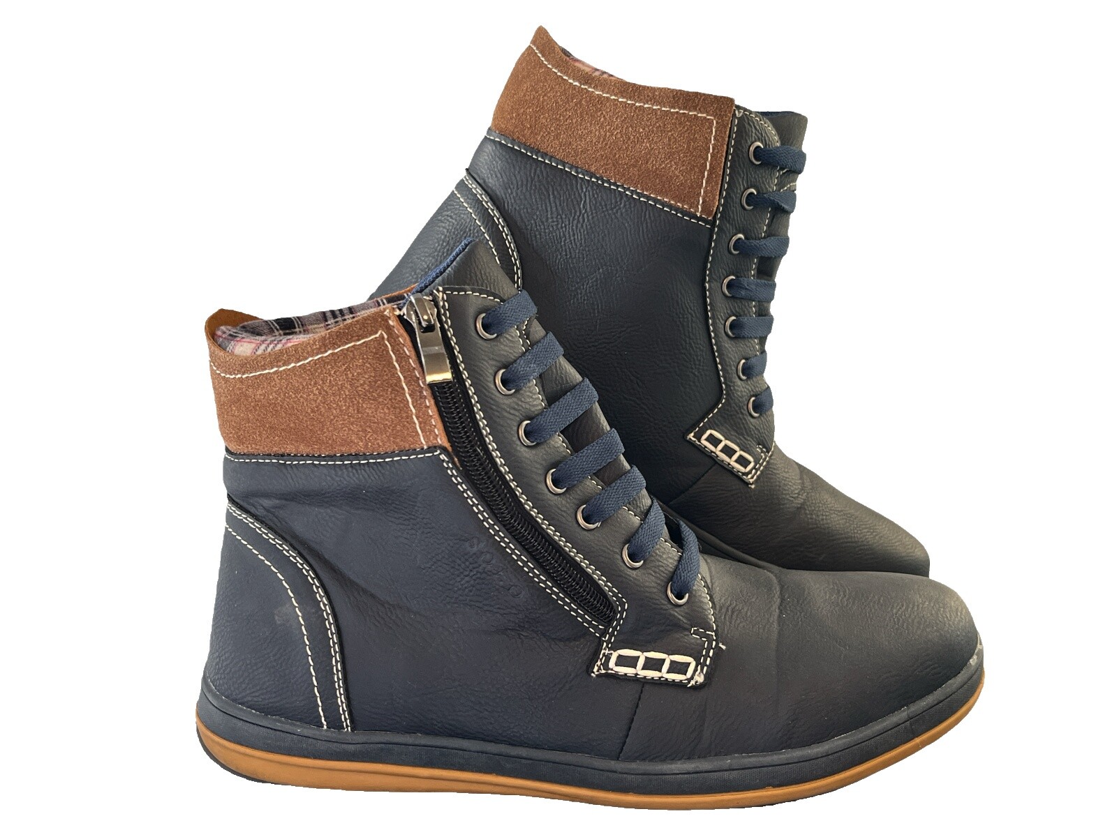 Solo brand men’s black casual boot size 10 Black Greasy Dealer Brogue Boot | Solovair | Solovair  main image 3