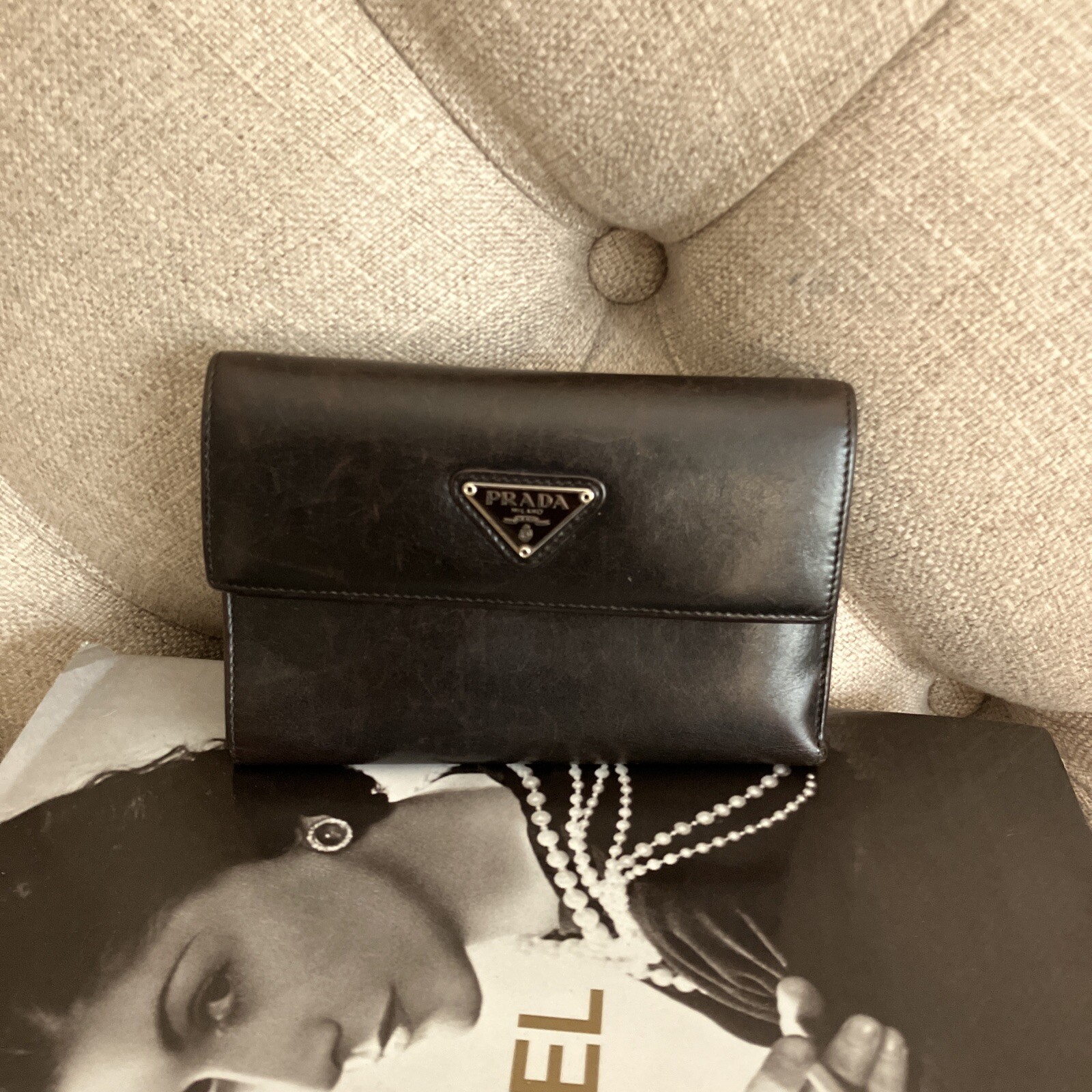 AUTHENTIC PRADA  Distressed Leather Compact trifo… - image 2