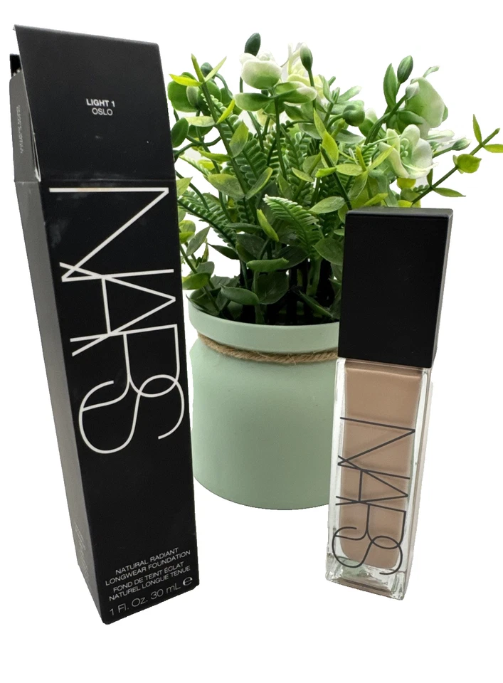 NARS Natural Radiant Longwear Foundation – Shade Light 1 Oslo – NEW - Image 2 of 4