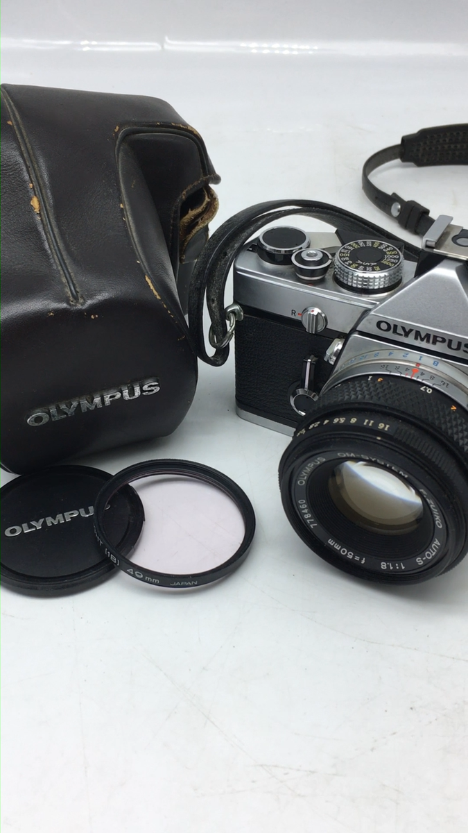 Olympus OM-1 35mm Film Camera Zuiko Auto-S 50mm F1.8 Lens Made in